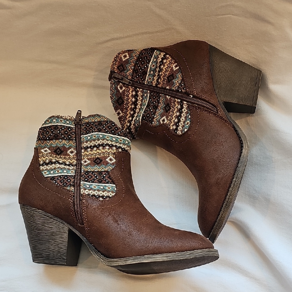 Jellypop Brown and Patterned Ankle Booties